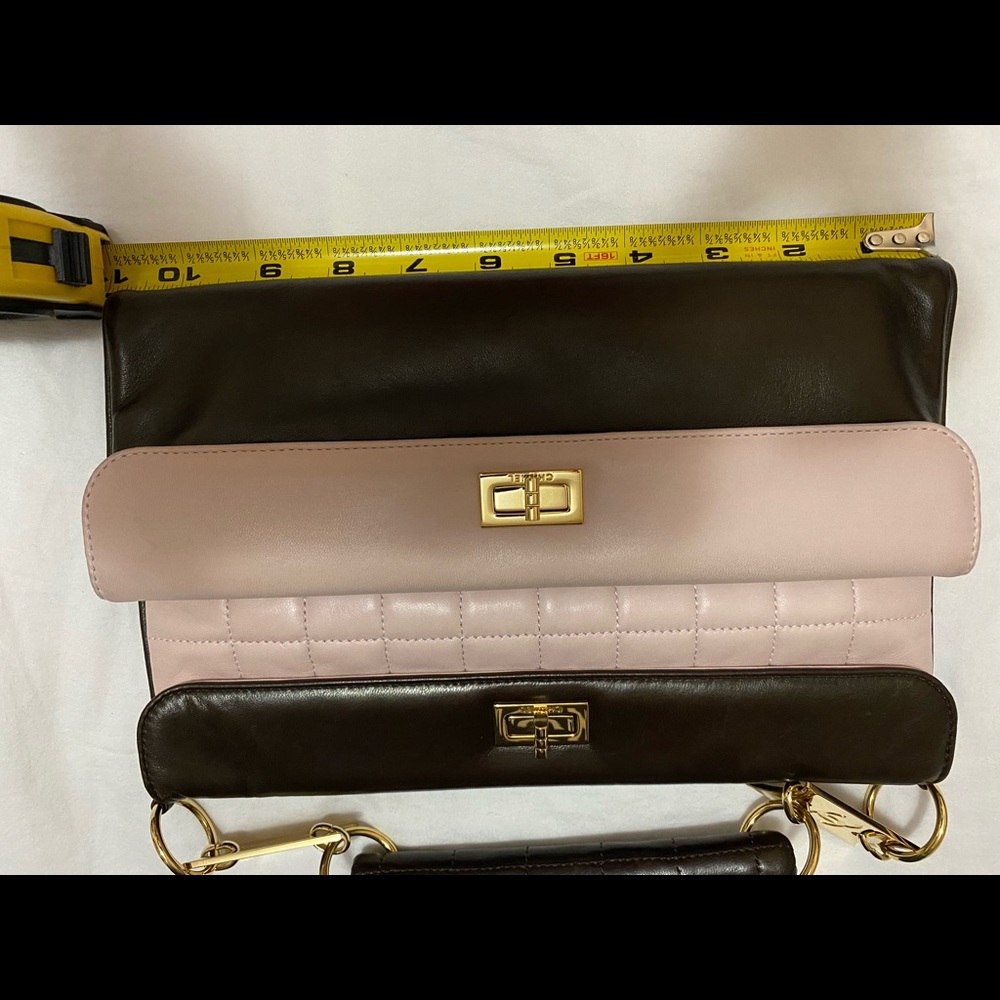 Authentic Chanel handbag - Picture 10 of 14